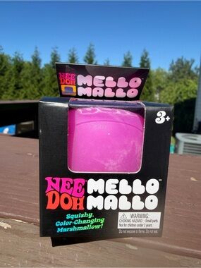 NeeDoh Mello Mallo Color Changing